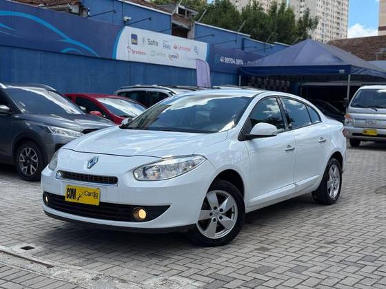 RENAULT FLUENCE 2.0 DYNAMIQUE 16V FLEX 4P AUTOMÁTICO